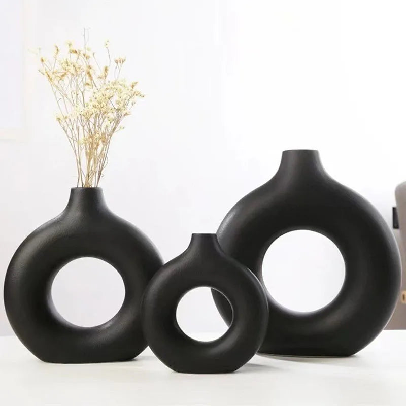 Serene Circle Minimalist Vase