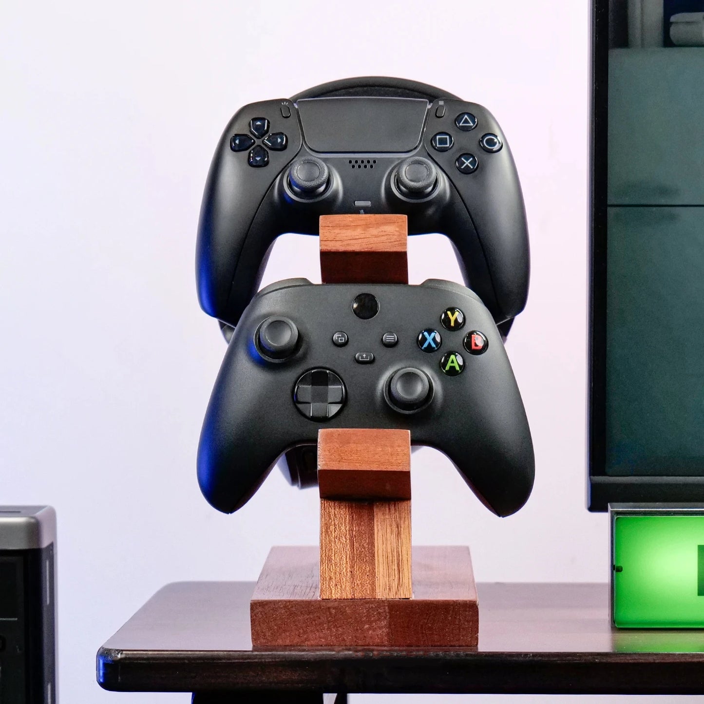 Wellnest Wooden Gaming Stand